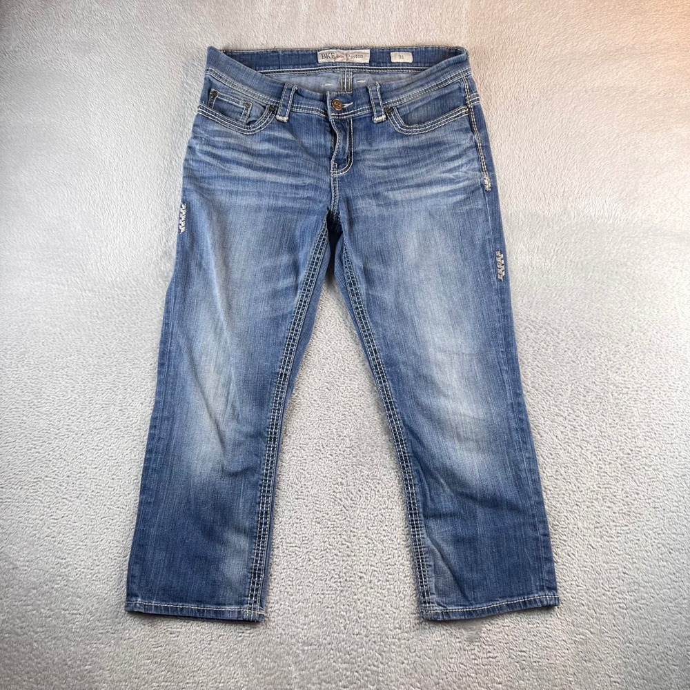 BKE Payton Denim Capri Jeans Womens 31 Medium Wash Embroidered Cropped Mid Rise
